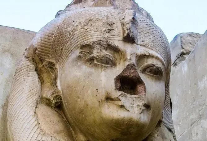 为什么这么多古埃及雕像都没有鼻子?是巧合还是有意为之?(图2) 2.jpg