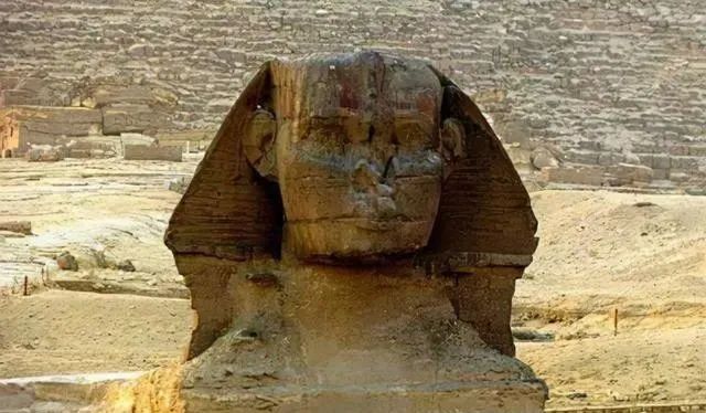 为什么这么多古埃及雕像都没有鼻子?是巧合还是有意为之?(图4) 4.jpg