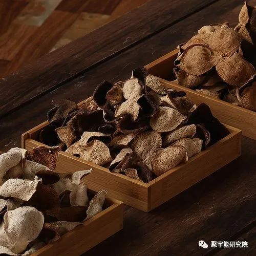 金日光教授:【《黄帝内经》漫谈•之六】林佳媚主任很想知道女性乳腺癌里生命动力阴阳源精分布(图16) 16.jpg