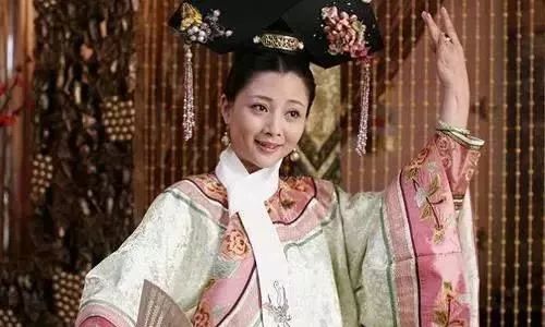 驸马外出一年,公主意外怀孕,皇帝赐死公主时,公主委屈说出7字(图1) 22.jpg