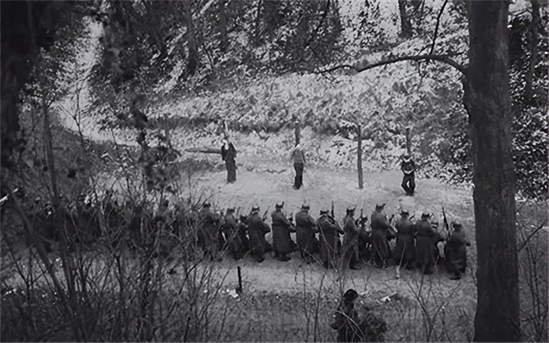 纳粹士兵处决5岁小女孩:枪响后的40年,他没有受到谴责,却赢得了世人尊重(图4) 4.jpg