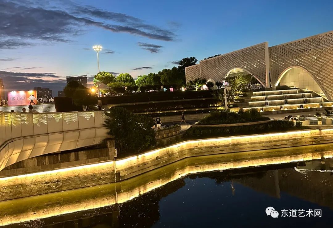 公园夜形象,光影共争辉一一岑国荣摄影(图13) 13.jpg