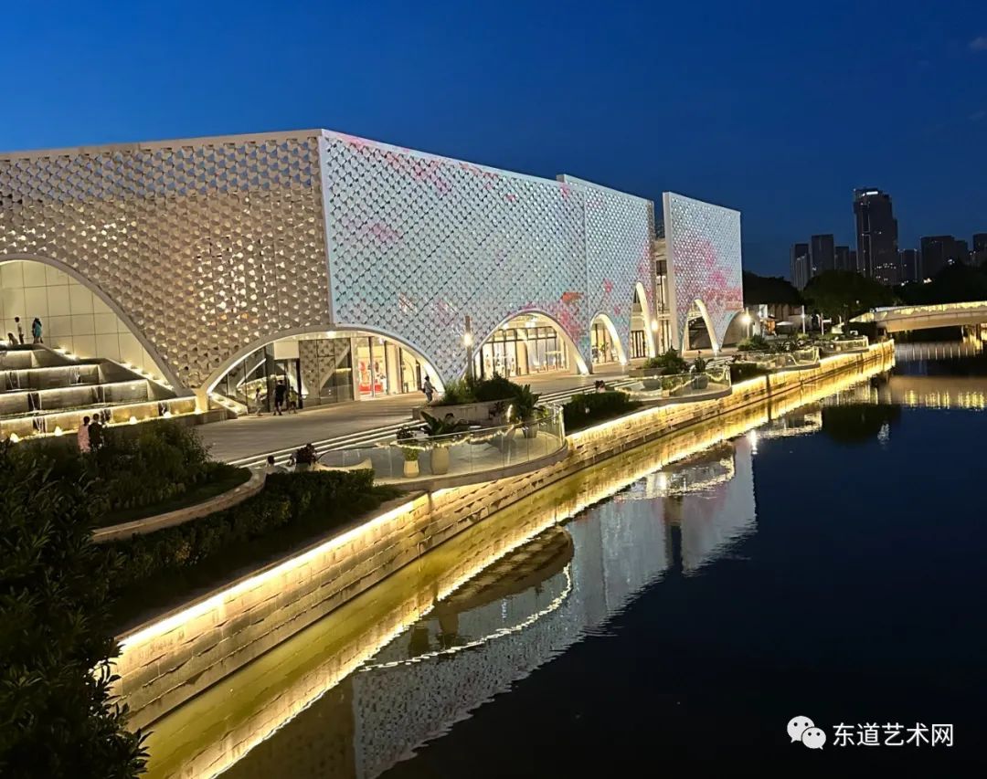 公园夜形象,光影共争辉一一岑国荣摄影(图15) 15.jpg