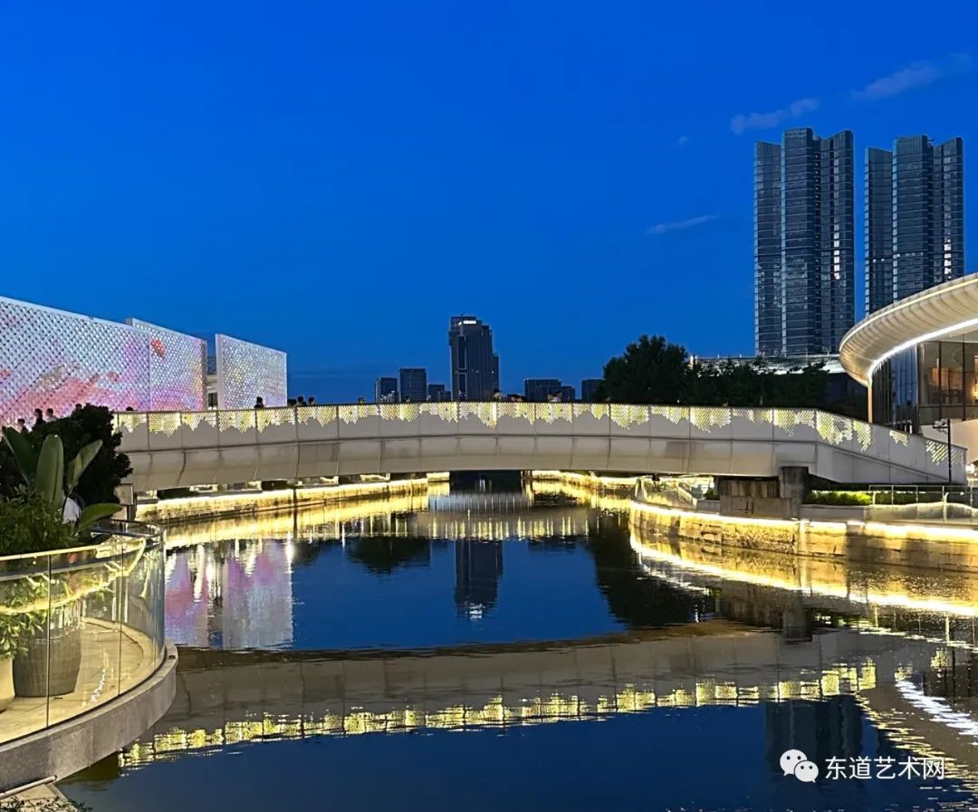 公园夜形象,光影共争辉一一岑国荣摄影(图23) 23.jpg