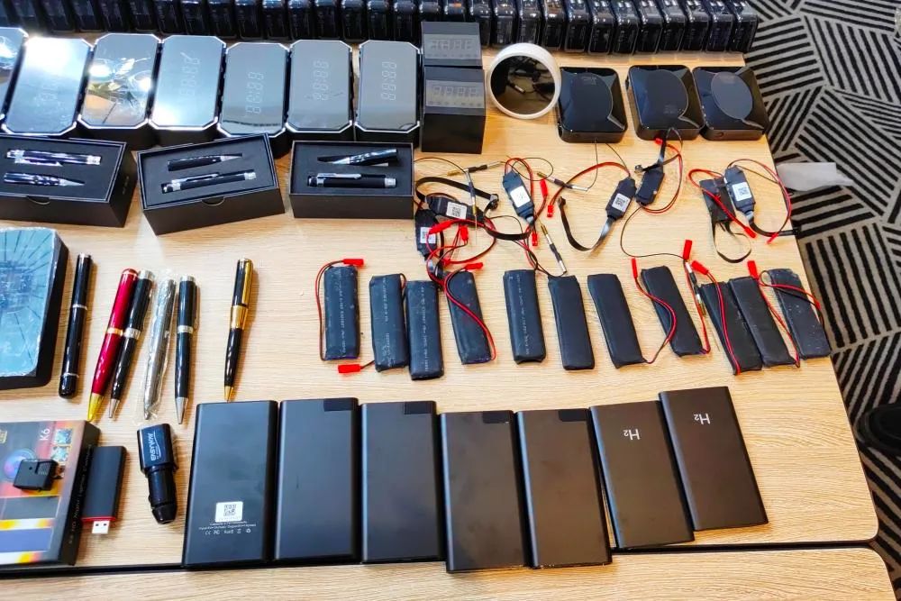 触目惊心!这些窃听窃照器材,可能就在你身边(图2) 12.jpg