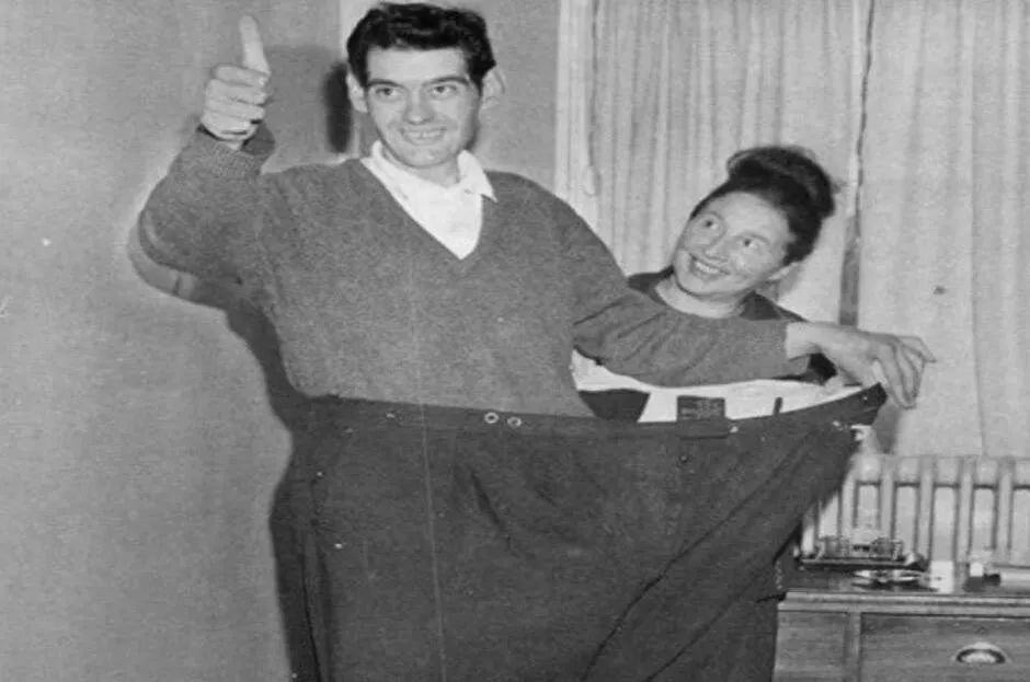 人能多久不进食?他用412斤的体重告诉你答案:382天(图4) 11.jpg