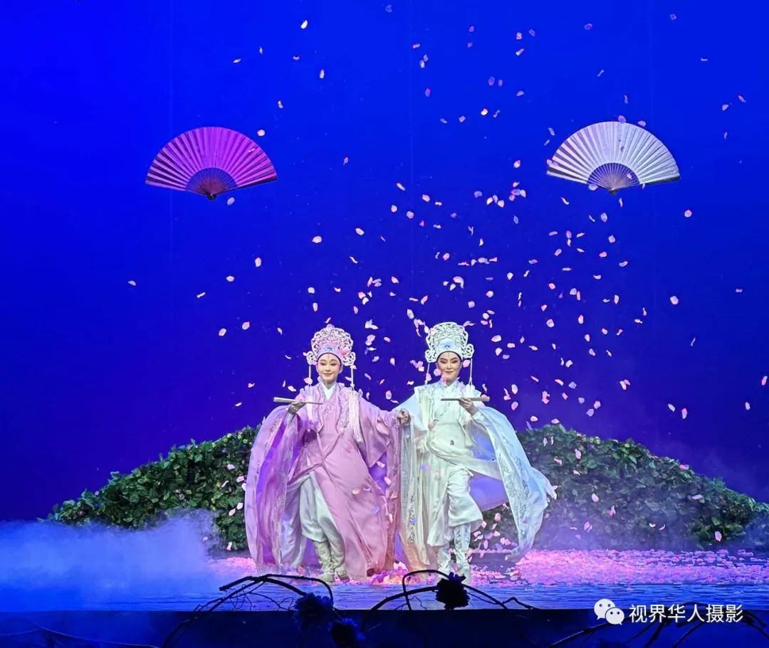 岑国荣:"蝴蝶剧场"飞出来的新版越剧《梁祝》(图20) 39.jpg
