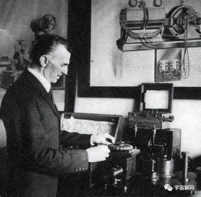 11次拒绝诺贝尔奖,被怀疑是外星人,发明沿用至今(图9) 14.jpg