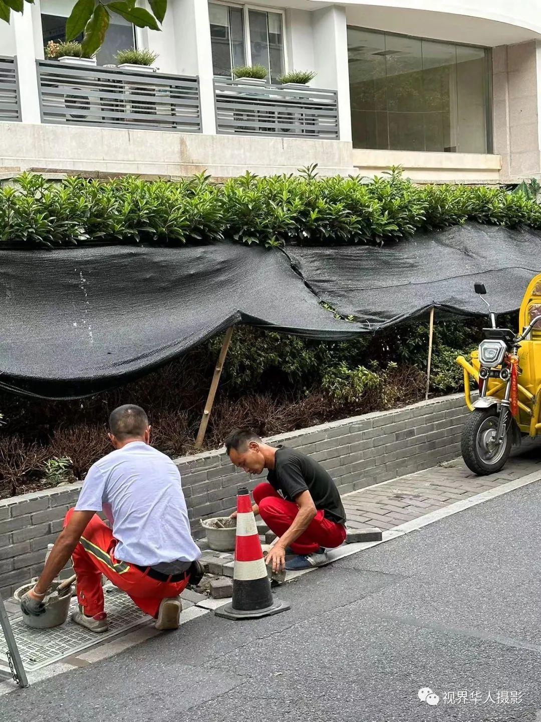 城市美容师:忙碌的身影和多彩的工具(图30) 30.jpg