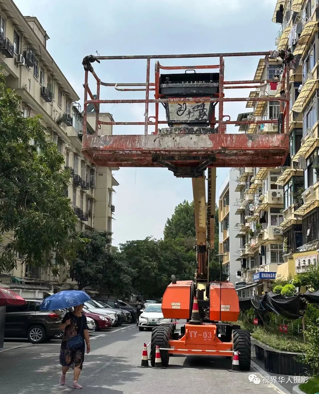 城市美容师:忙碌的身影和多彩的工具(图42) 44.jpg