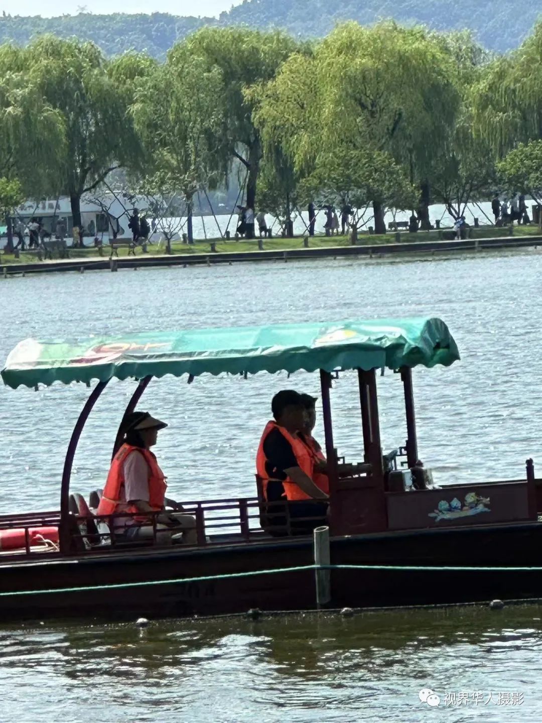 城市美容师:忙碌的身影和多彩的工具(图52) 54.jpg