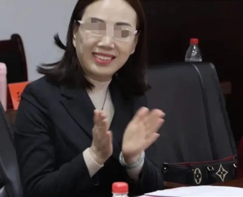 "干的是死罪的事",起底双面院长生意版图(图4) 4.jpg