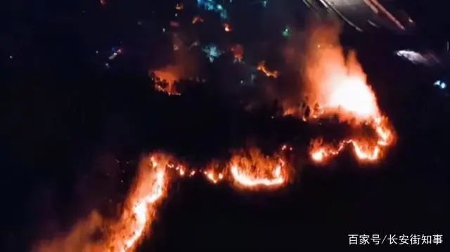 借父亲葬礼收礼230万,四川"贪腐夫妇"1个月内相继落马…(图2) 2.jpg