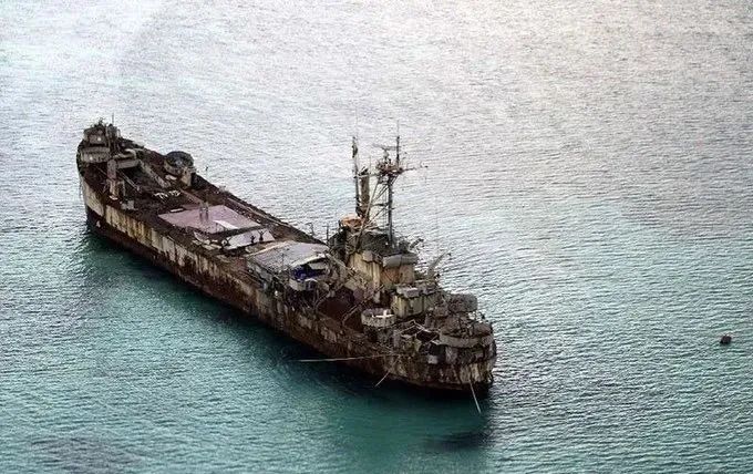 菲政府决定在仁爱礁上为该国渔民建造一座永久性庇护所,从而强化菲律宾对该海域的主权要求!(图3) 3.jpg