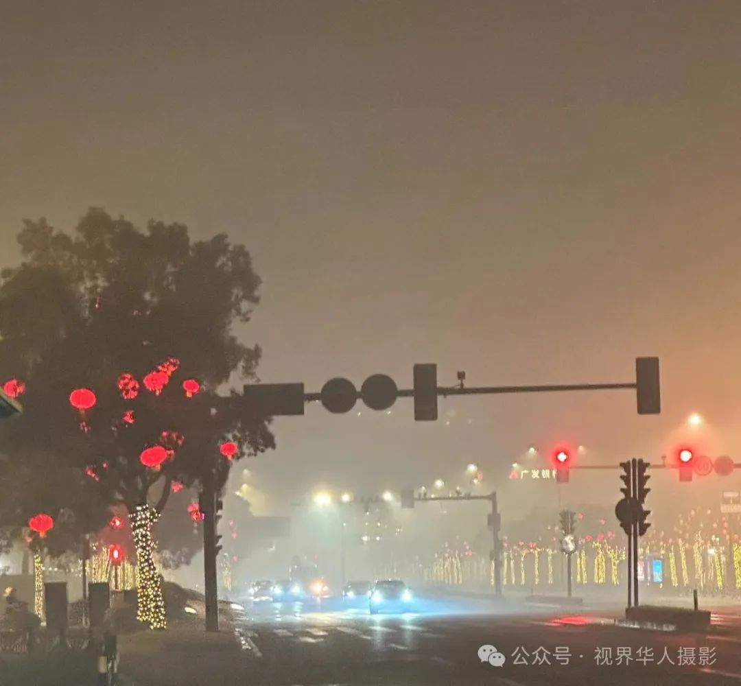 岑国荣丨台州市府大道除夕夜的繁华盛景(图44) 640.jpg