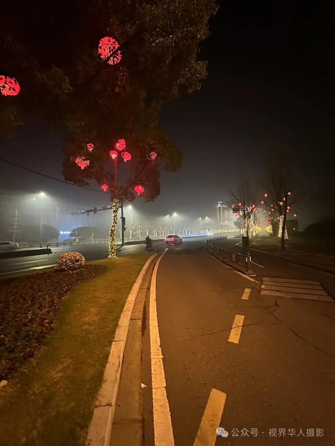 岑国荣丨台州市府大道除夕夜的繁华盛景(图45) 640.jpg