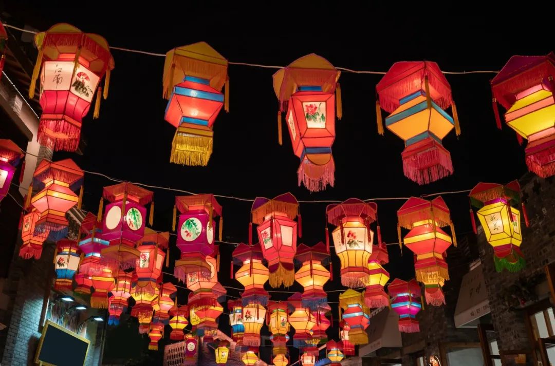 重生之我要回古代过元宵,解锁元宵节的各种玩儿法!(图2) 640.jpg