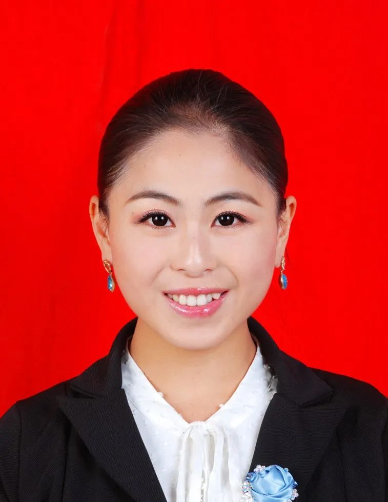 美女副县长秦玲玲,为升官沦为高官玩物,随身携带计生用品(图4) 640.jpg