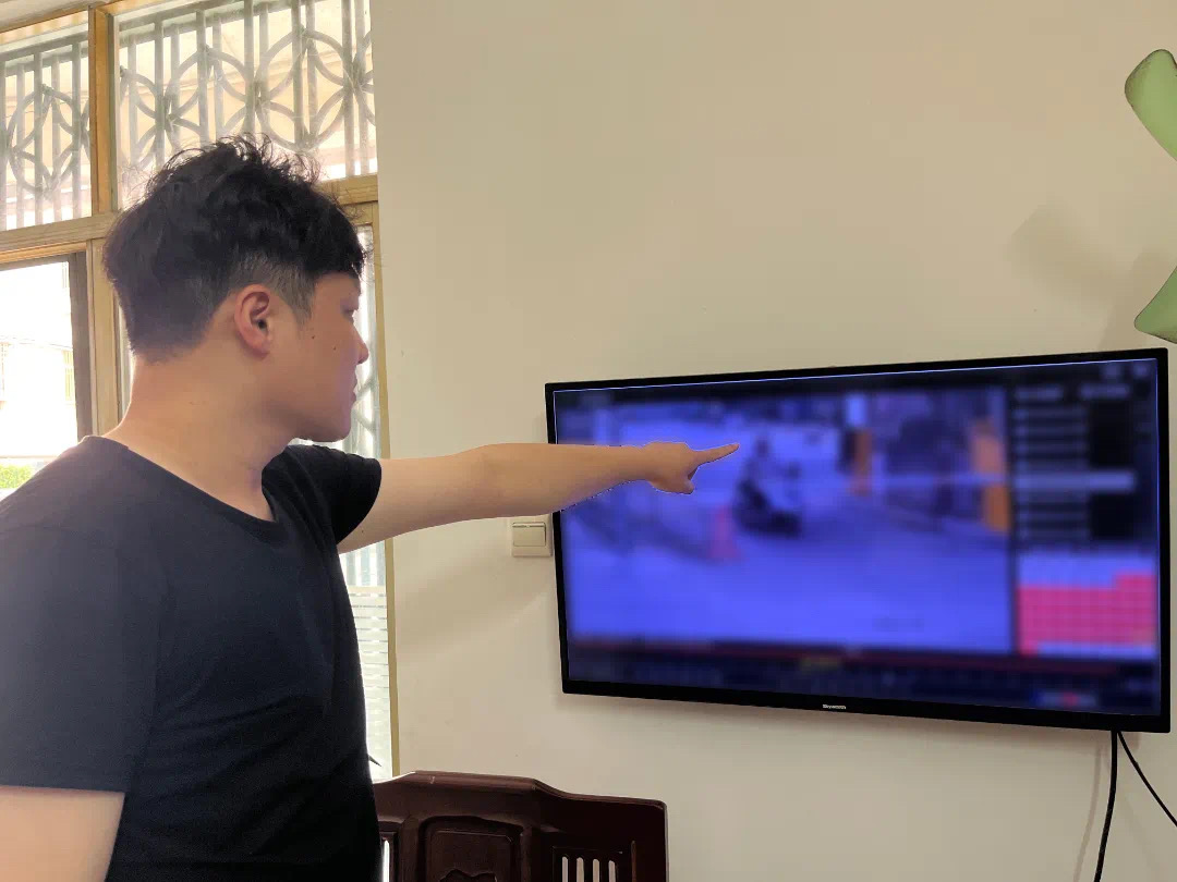 隐姓埋名寺庙23年当上住持,出门伪装、生儿育女…被抓时身份曝光(图1) 1.jpg