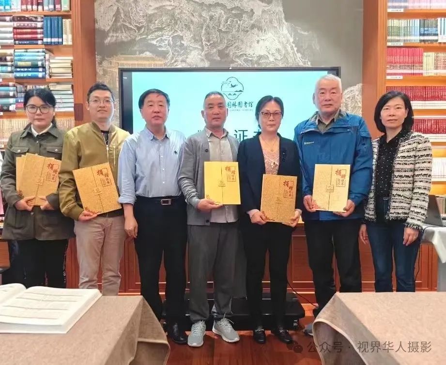 岑国荣|穿越时空的插花艺术之旅(图41) 640.jpg