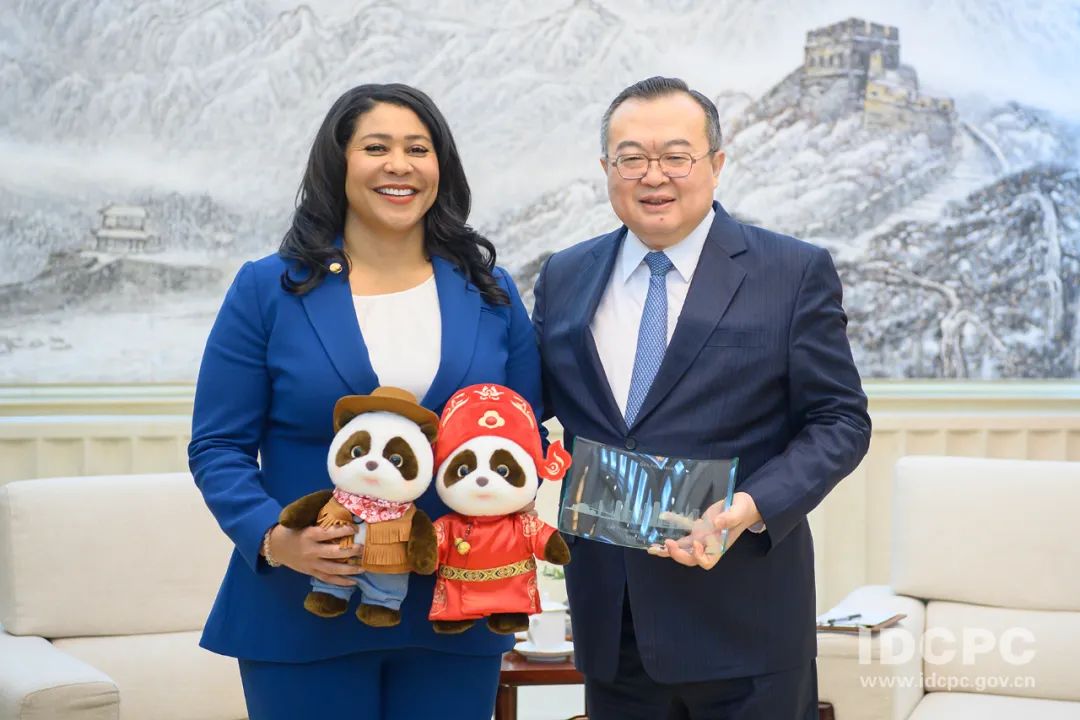 刘建超会见美国旧金山市市长布里德(图2) 640.jpg