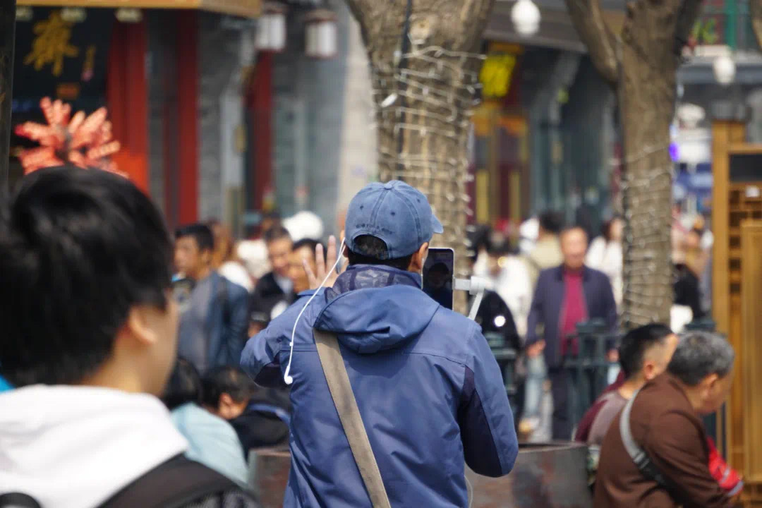 泡个温泉忽然就上了直播,“被直播”算侵权吗?(图2) 2.jpg