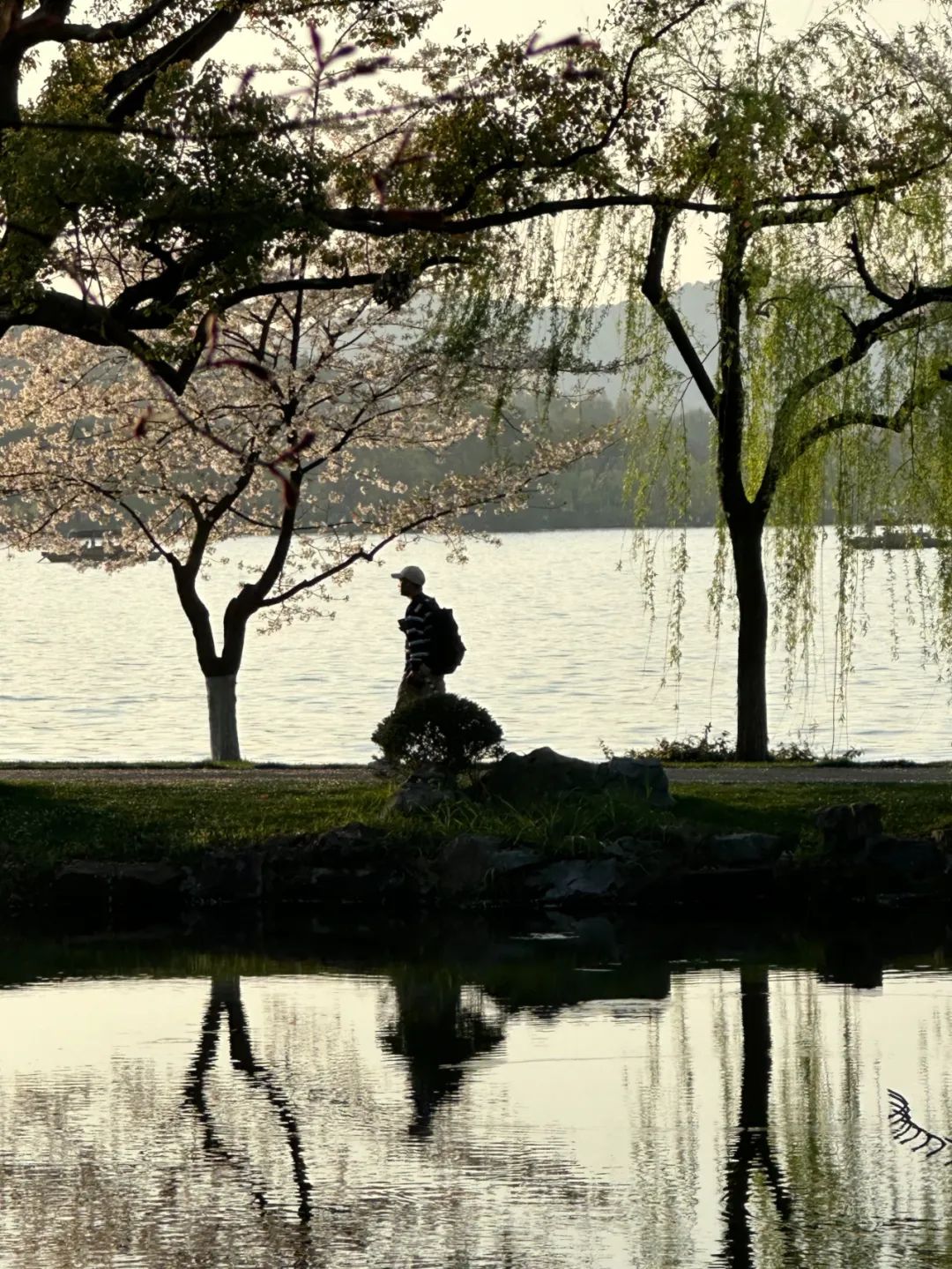 岑国荣:侨乡变迁的摄影探索者(图4) 640.jpg