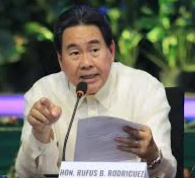 菲众议员吁收紧对所有中国人签证,重点盘查留学生和网博公司员工(图1) 1.png