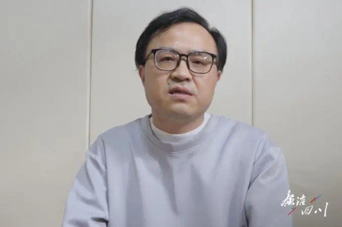 落马干部卖字画,估价3千赝品画卖了150万(图1) 26.jpg