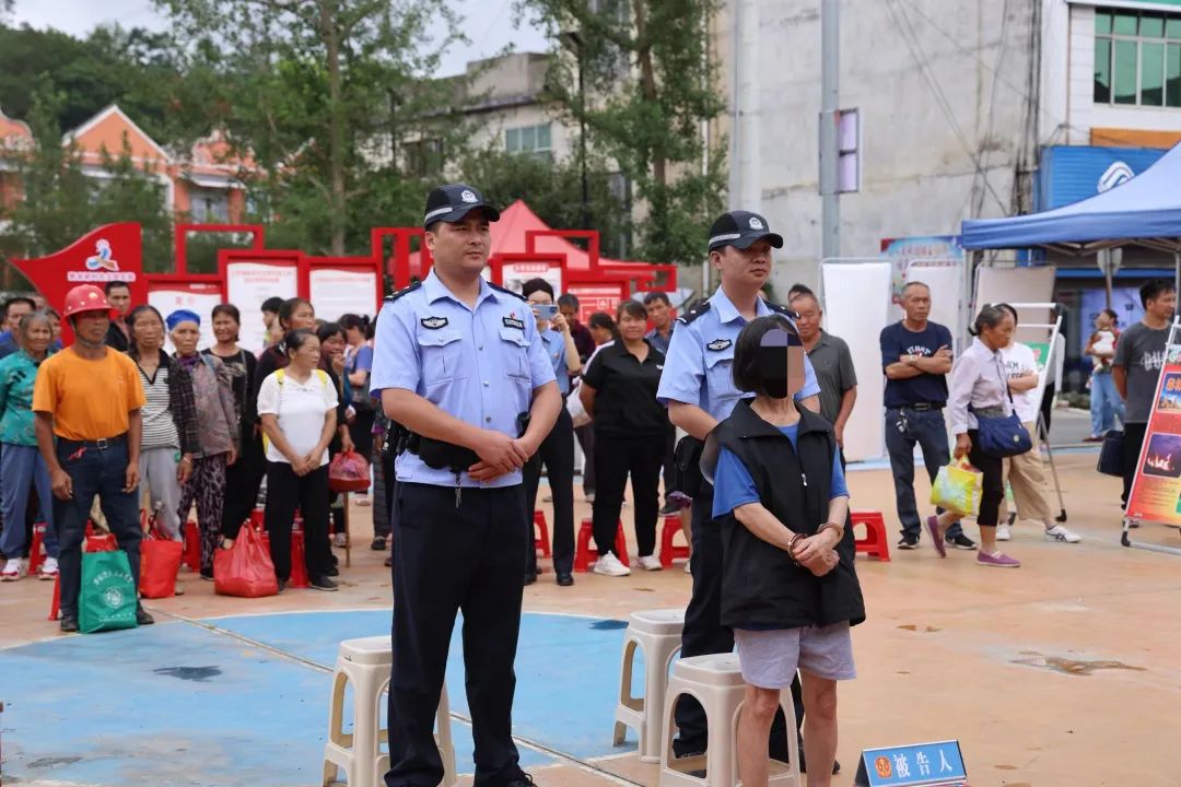 为了报复蚂蚁,一女子获刑8个月!(图1) 640.jpg