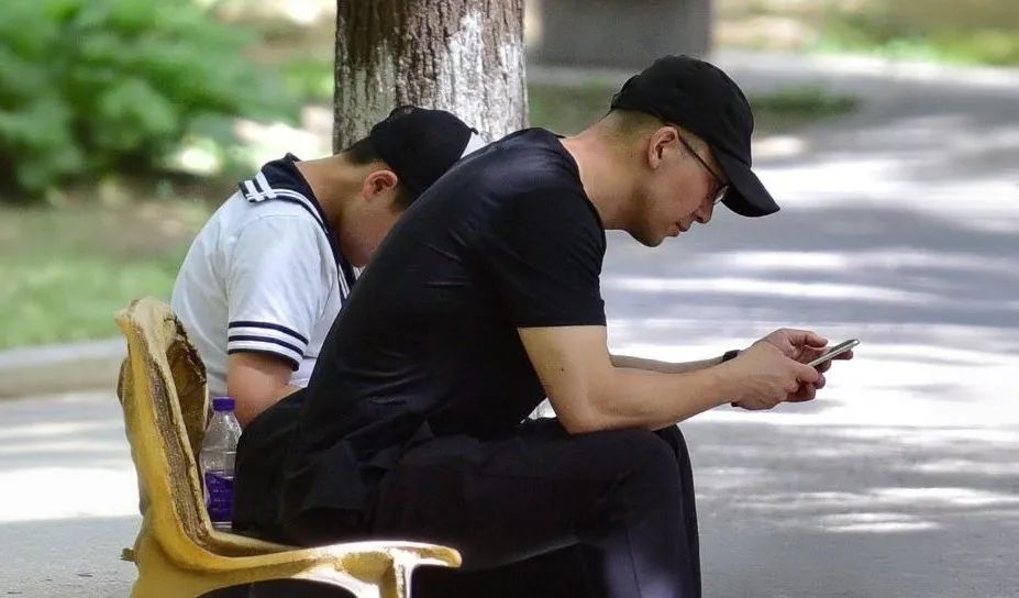 5个无意识的伤身“坏习惯”,很多人每天都在做,自己还不知道!(图1) 640.jpg