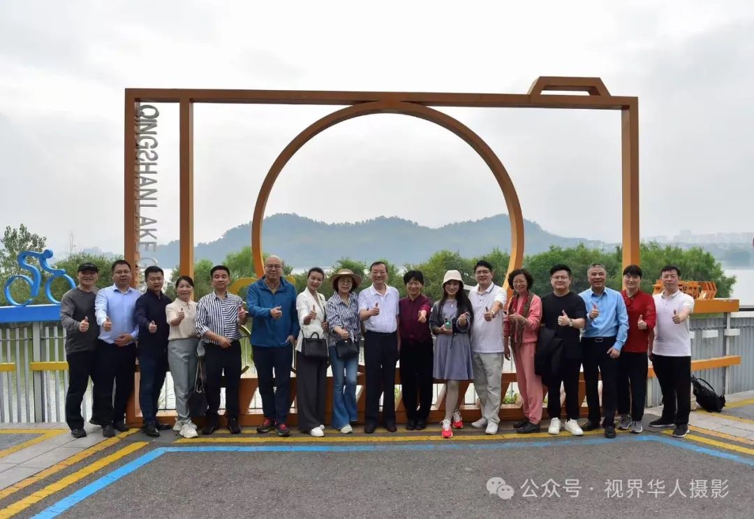 岑国荣|青山湖水上森林的奇幻世界(图1) 640.jpg