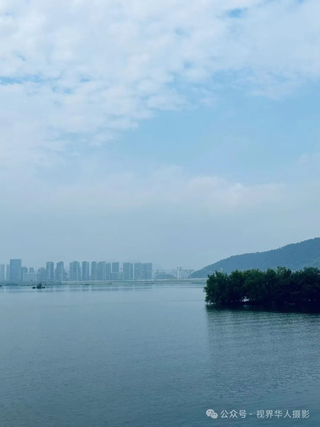 岑国荣|青山湖水上森林的奇幻世界(图22) 640.jpg