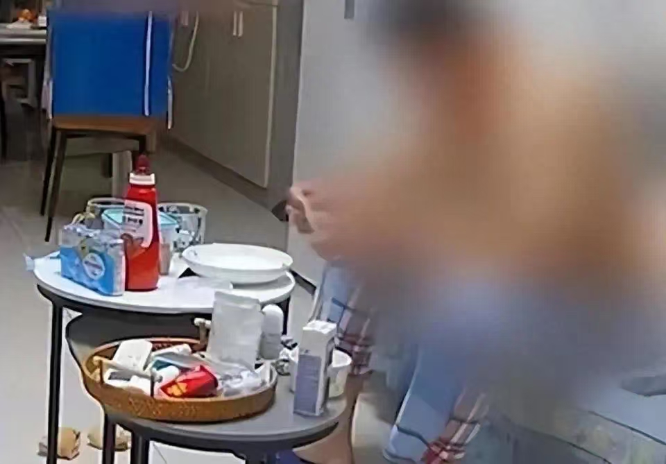 女子起诉医生男友下堕胎药致其流产,“他说不想要孩子、不想结婚”!法院判被告赔偿22.6万,男子不服上诉(图1) 11.jpg