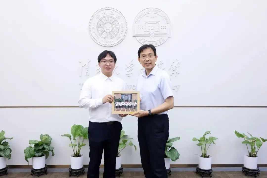 27岁成为上海交大博导!本人回应(图2) 2.jpg