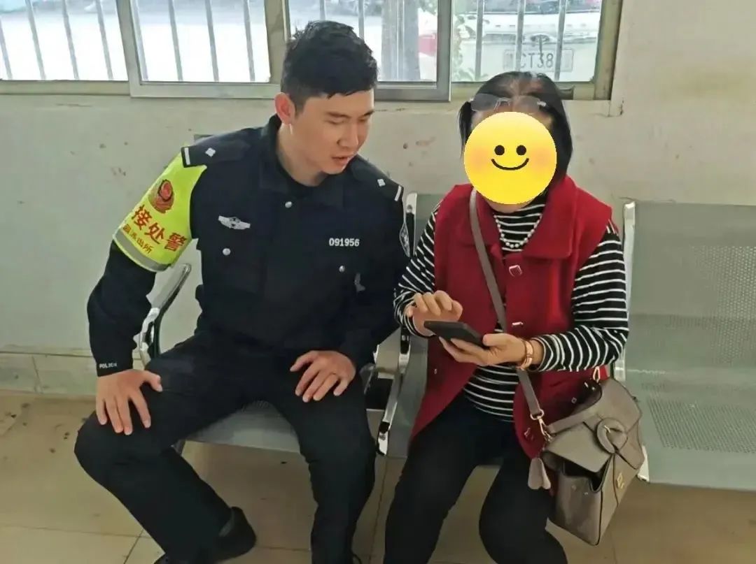 "张文宏"开始深夜带货?已售出1266件…紧急提醒→(图4) d.jpg