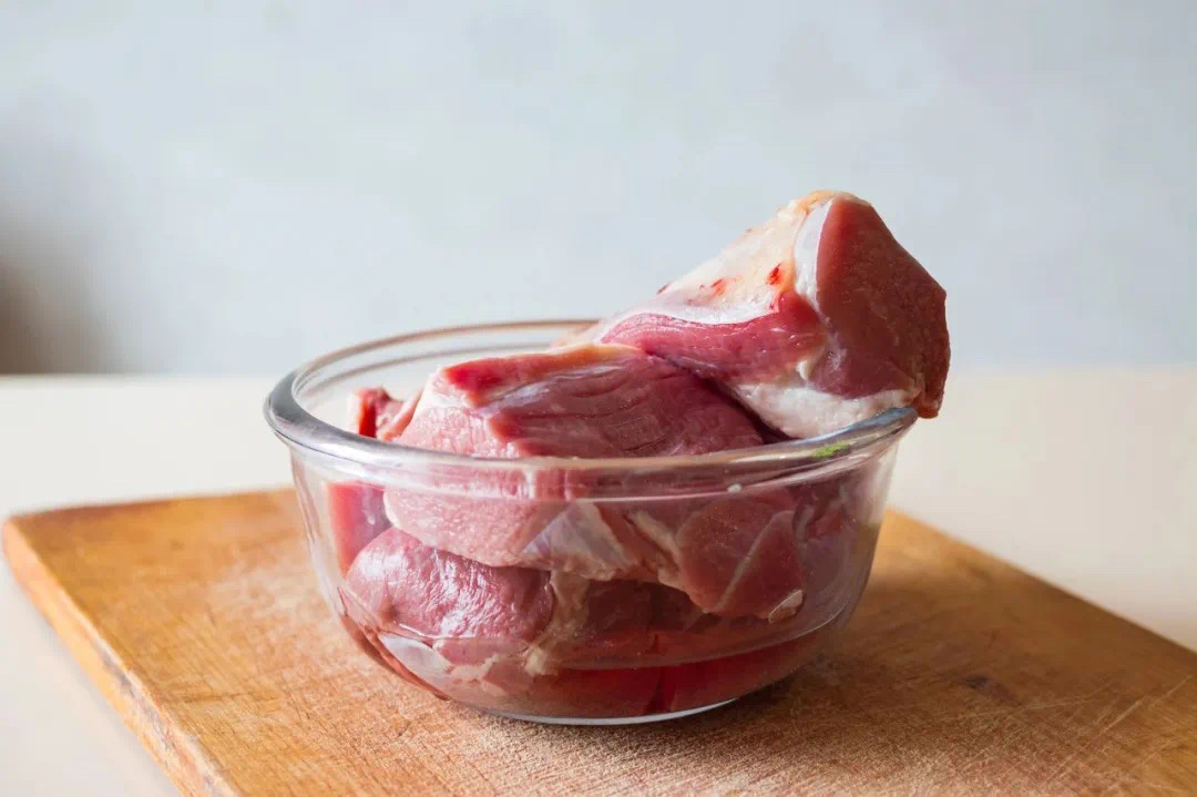 别再把肉泡水里解冻了!正确方法→(图1) 微信图片_20250112211451.jpg