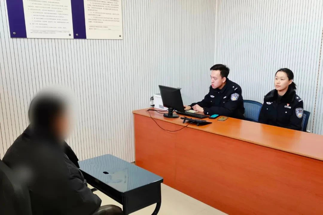 这样取钱,涉嫌违法!(图2) 微信图片_20250211213108.jpg