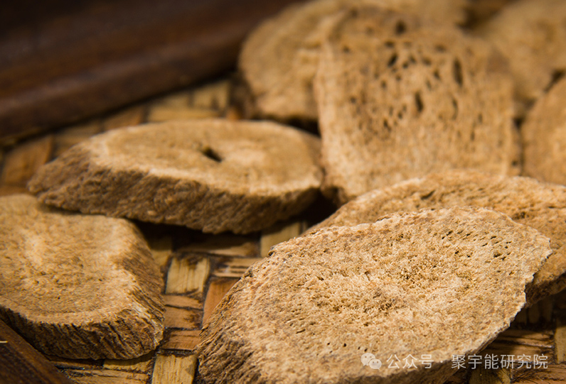 金日光教授:【永不忘当年钱老劝导我们“用当代科学传承《黄帝内经》医理和建立《中药本草》科学药理标准”的教导】• 十八(图36) 微信图片_20250212231756.png