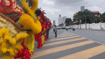 高清大图 | 习近平访问柬埔寨精彩图集(图11) 640.gif