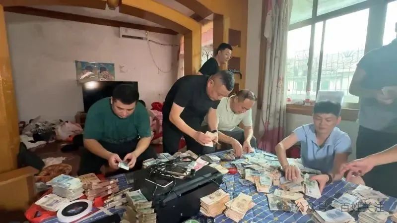 夫妻俩制假币,每天印多少花多少(图1) 图片