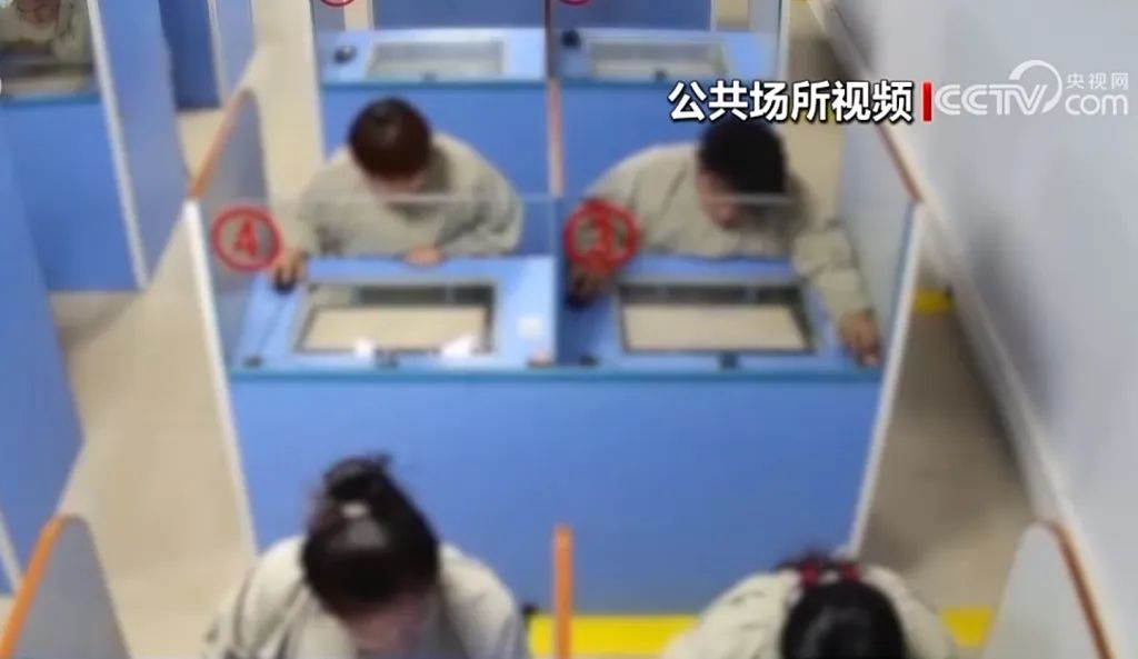 考生手都没动,科目一就考过了!“驾考舞弊案”曝光(图1) 考生手都没动,科目一就考过了!“驾考舞弊案”曝光(图1)