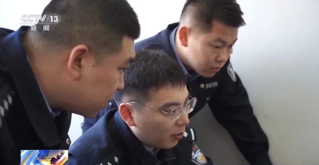 31年前的命案嫌疑人,落网!竟成了“网络博主”……(图5) 31年前的命案嫌疑人,落网!竟成了“网络博主”……(图5)