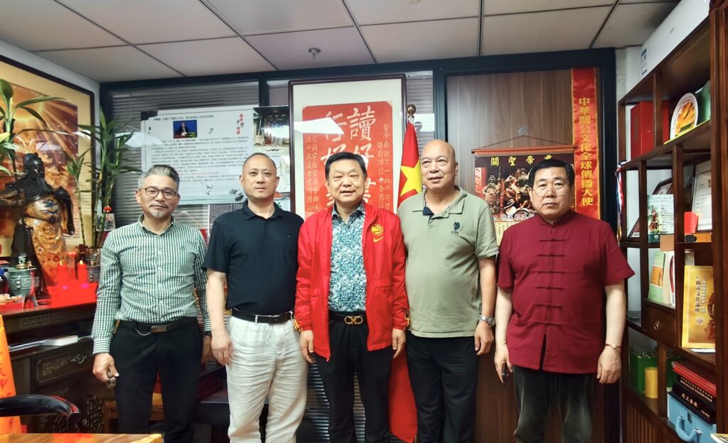 忠义武魂耀东山!首届”武圣魂”杯海峡两岸武术精英赛启幕(图7) 忠义武魂耀东山!首届”武圣魂”杯海峡两岸武术精英赛启幕(图7)