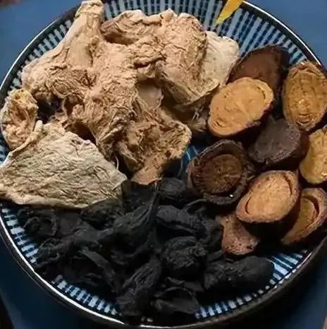 永不忘当年钱老劝导我们“用当代科学传承《黄帝内经》医理和建立《中药本草》科学药理标准”的教导 •五十八(图6) 永不忘当年钱老劝导我们“用当代科学传承《黄帝内经》医理和建立《中药本草》科学药理标准”的教导 •五十八(图6)