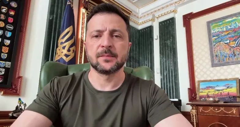 乌军:史上首次,俄军向机器人部队投降(图1) 乌军:史上首次,俄军向机器人部队投降(图1)