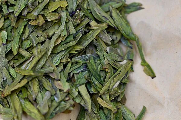 5年不换筷子导致胃里长“霉菌”?小心身边的超级致癌物!(图2) 5年不换筷子导致胃里长“霉菌”?小心身边的超级致癌物!(图2)