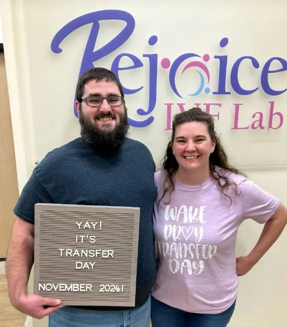 冷冻31年“世界最老婴儿”诞生:差点在过程中“爆炸”,其生命始于1994年,亲姐姐已是30岁的妈妈(图2) 图片