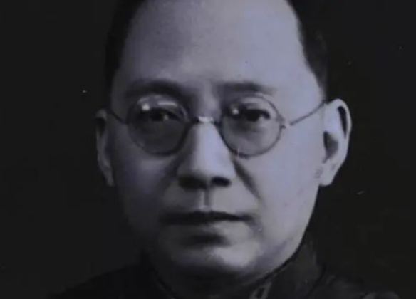 《沁园春·雪》被臧克家改了哪个字,诗意大为提升,毛主席很满意(图11) 29.png