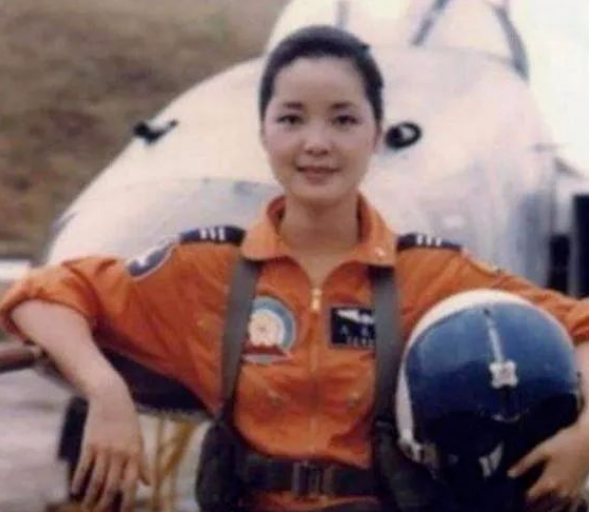 30年前被邓丽君亲过的士兵,声称一辈子都不洗脸,结果...(图6) 61.png